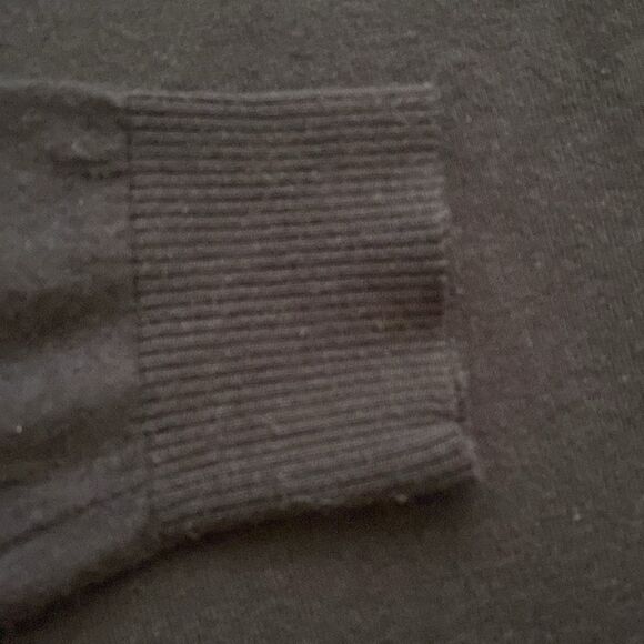 Hugo Boss Navy Slim Fit wool/silk Sweater, M - Picture 3 of 8